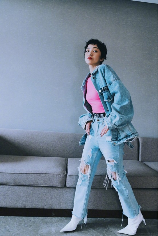 ���ɽ�С����Ů��Ҳ������GIRL�������и���